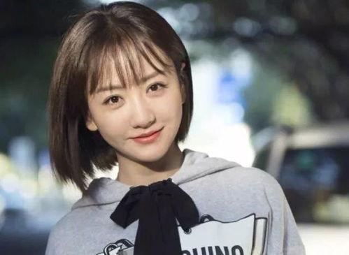 明星有刘海短发,刘海短发生型演绎时尚魅力