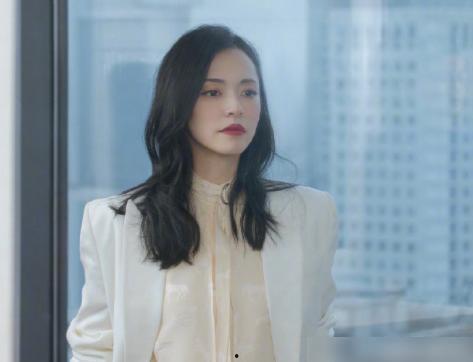 肺炎期间明星,勇敢面对挑战